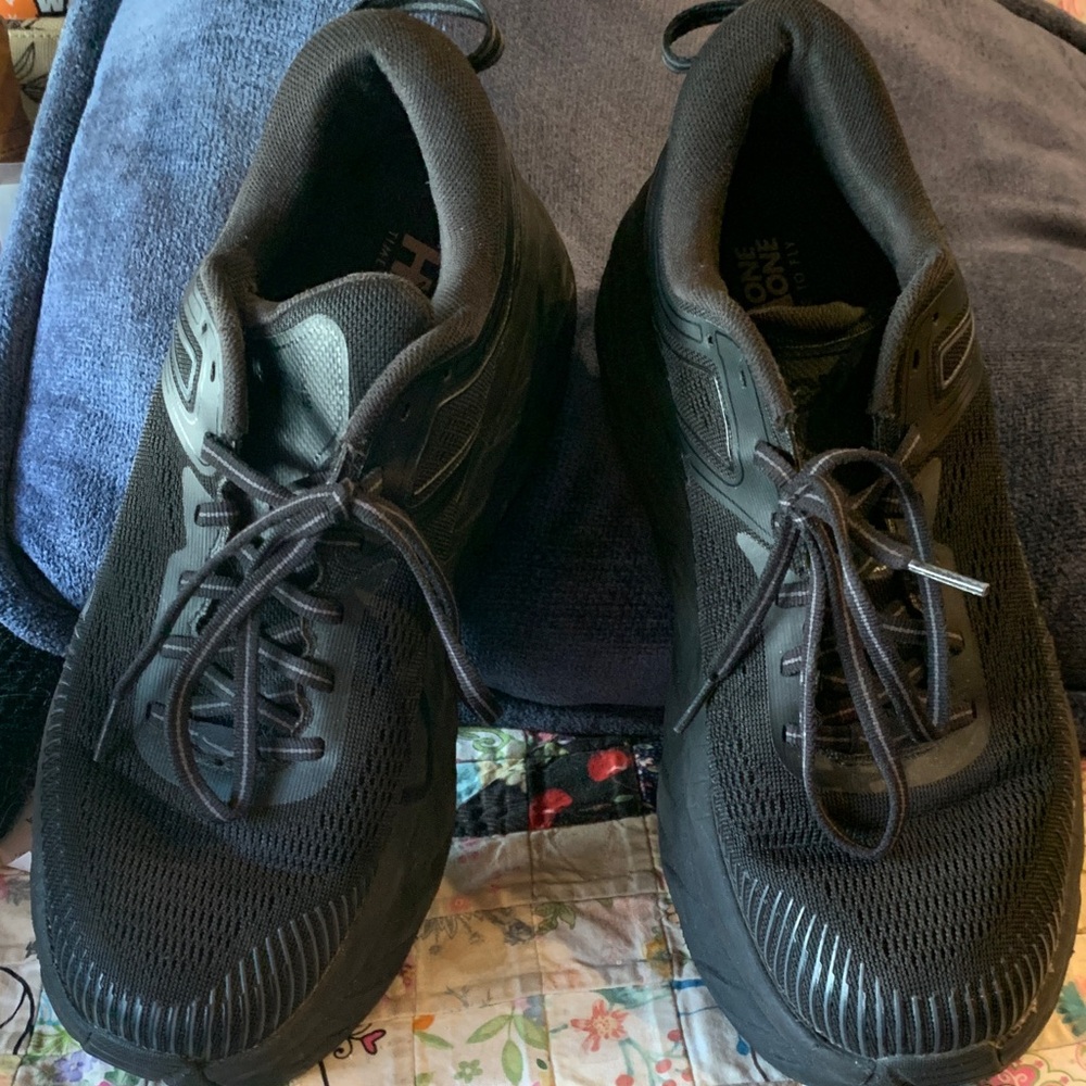 Hoka-One-One, Time to fly ,  women’s sneakers, size 10 black in color